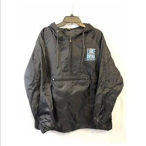 Luke Bryan 2016 Farm Tour Waterproof Pullover